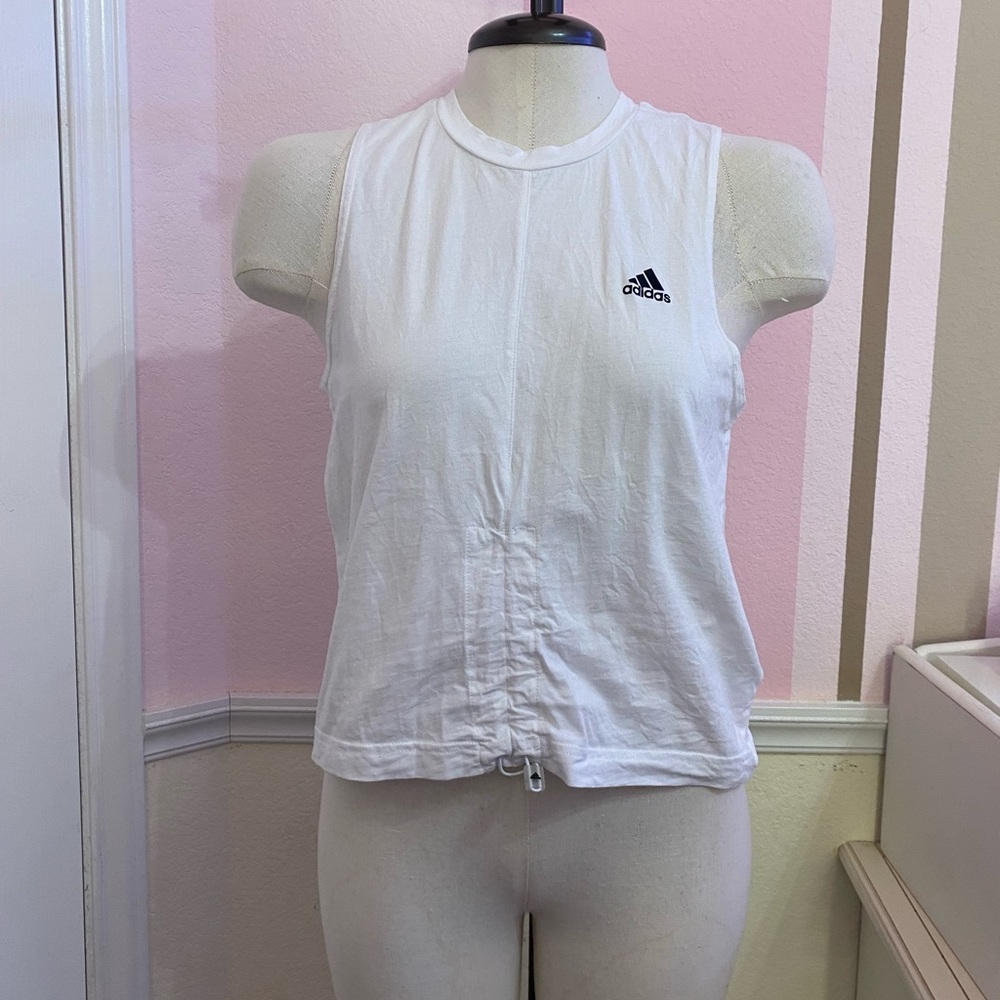 white adidas crop top touched/ tied front